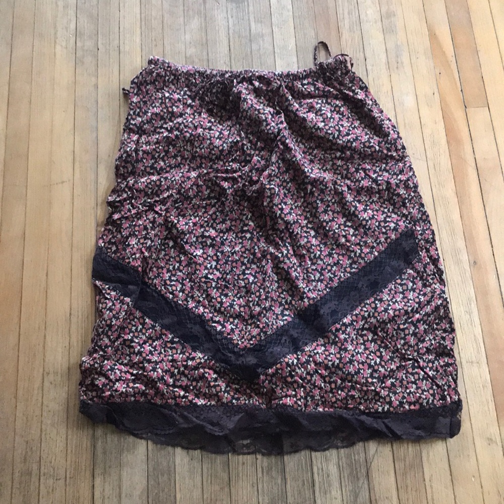 Cute spring or summer skirt light material